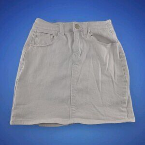 Guanyy Women’s White Denim Skirt Size Small S Cotton Blend Stretch Pockets Casua